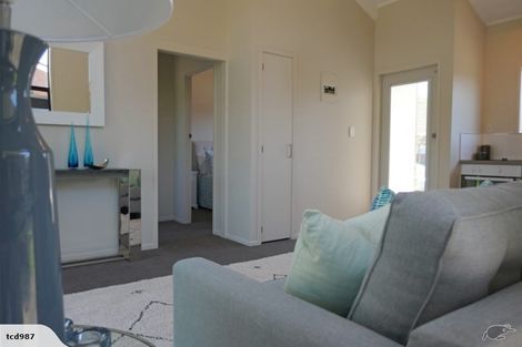 Photo of property in 3 Bellbird Place, Orewa, 0931