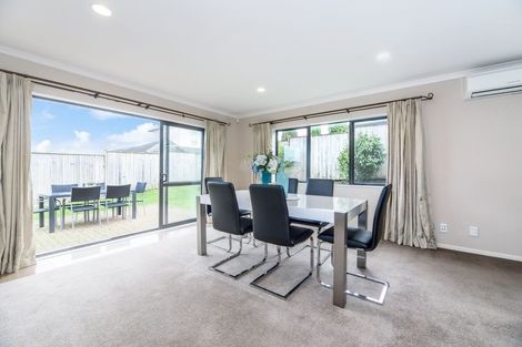 Photo of property in 4 Melness Place, Flat Bush, Auckland, 2016