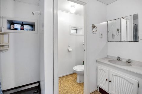 Photo of property in 8 Happy Home Road, Westmorland, Christchurch, 8025