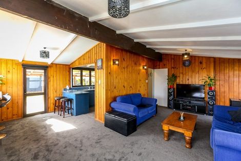 Photo of property in 17 Oleander Place, Bell Block, New Plymouth, 4312