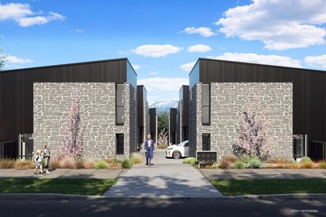 Photo of property in 26 Hallenstein Street, Queenstown, 9300