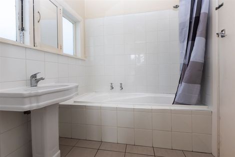 Photo of property in 166 Rutland Street, St Albans, Christchurch, 8052