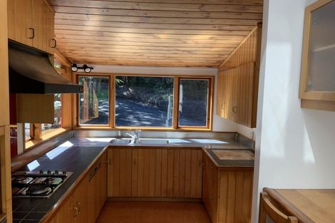 Photo of property in 44 Island Bay Road, Beach Haven, Auckland, 0626