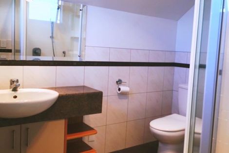 Photo of property in 17a Grassways Avenue, Pakuranga, Auckland, 2010