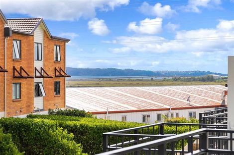 Photo of property in 74 Niu Lane, Te Atatu South, Auckland, 0610