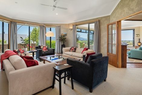 Photo of property in 10 Ridgetop Rise, Fairhall, Blenheim, 7272