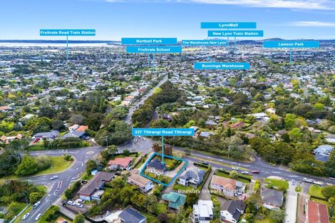 Photo of property in 227 Titirangi Road, Titirangi, Auckland, 0604