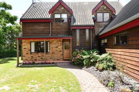 Photo of property in 12 Grassy Downs Place, St Andrews, Hamilton, 3200