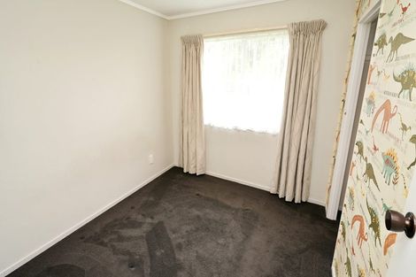 Photo of property in 29 Acacia Street, Kelvin Grove, Palmerston North, 4414