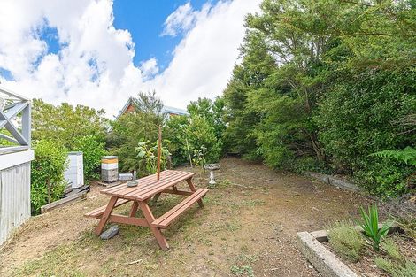 Photo of property in 3 Cantua Close, Totara Heights, Auckland, 2105