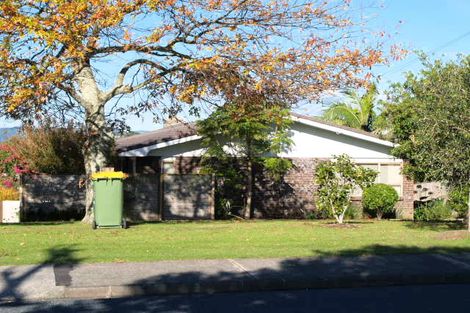 Photo of property in 55 Litten Road, Cockle Bay, Auckland, 2014