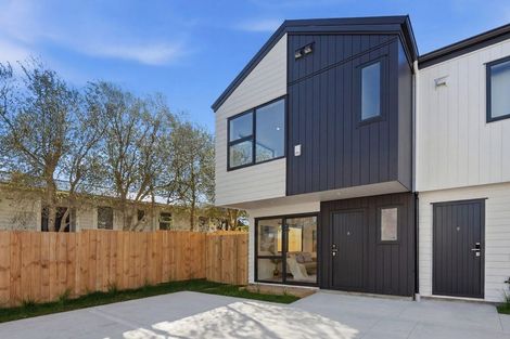 Photo of property in 3 Gill Avenue, Te Atatu Peninsula, Auckland, 0610
