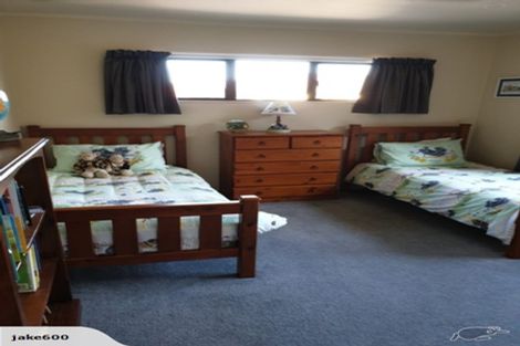 Photo of property in 16 Harris Place, Ngatea, 3503