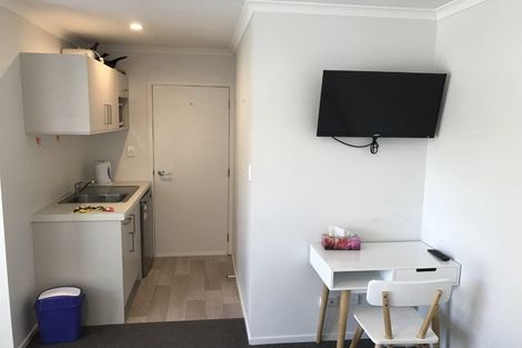 Photo of property in 1/167 Knighton Road, Hillcrest, Hamilton, 3216