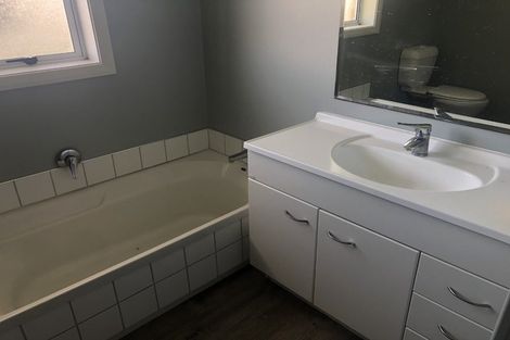 Photo of property in 32 Taylor Terrace, St Andrews, Hamilton, 3200