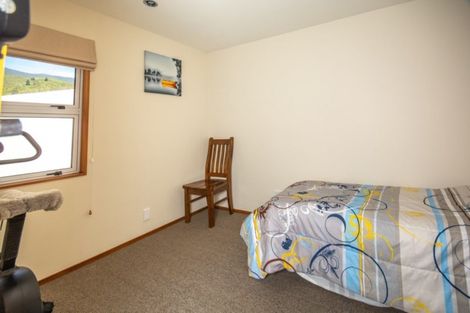 Photo of property in 27a Beach Road, Waikawa, Picton, 7220