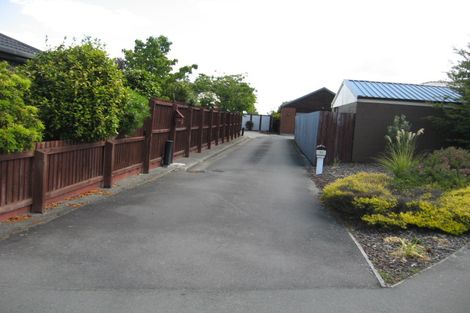 Photo of property in 21 Giles Place, Shirley, Christchurch, 8061