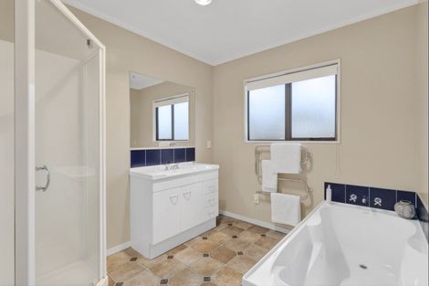 Photo of property in 26 Oaklands Drive, Cambridge, 3434