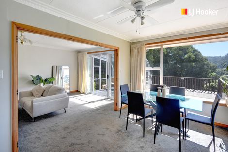 Photo of property in 85 Kaikorai Valley Road, Glenross, Dunedin, 9011