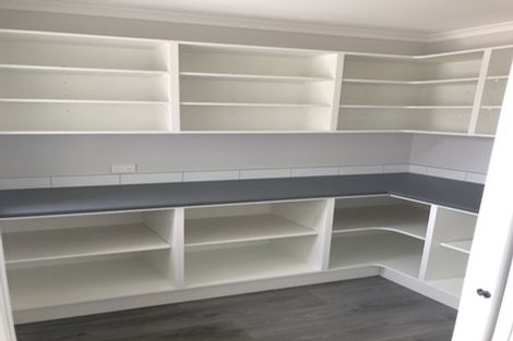 Photo of property in 1 Orawahi Road, Glenbrook, 2681