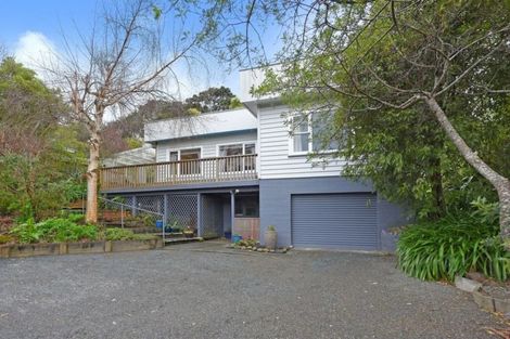 Photo of property in 3 Blue Mountains Road, Silverstream, Upper Hutt, 5019