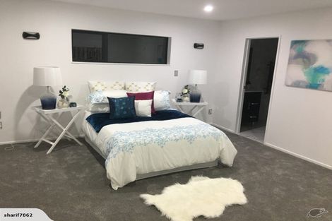 Photo of property in 14 San Casello Rise, Henderson, Auckland, 0612