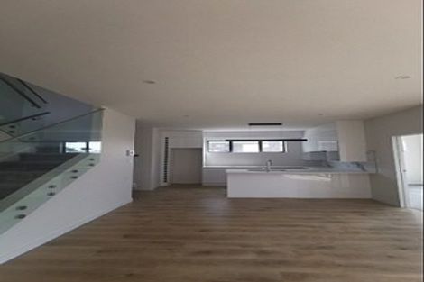 Photo of property in 2 Dorricott Avenue, Hobsonville, Auckland, 0616