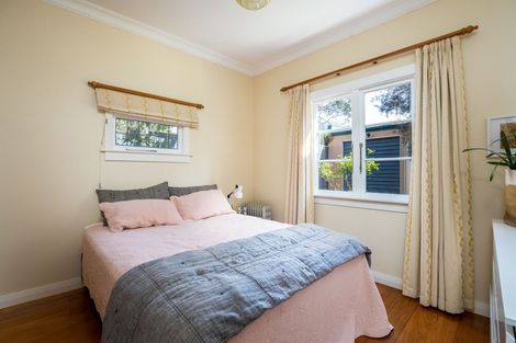 Photo of property in 99 Belt Road, New Plymouth, 4310
