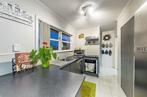 Photo of property in 43a Winthrop Way, Mangere East, Auckland, 2024