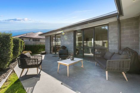 Photo of property in 8 Macloughlin Drive, Te Puke, 3119