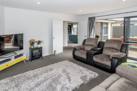 Photo of property in 7 Northmoor Boulevard, Rolleston, 7615