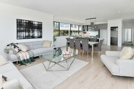 Photo of property in 61 Landmark Terrace, Orewa, 0931