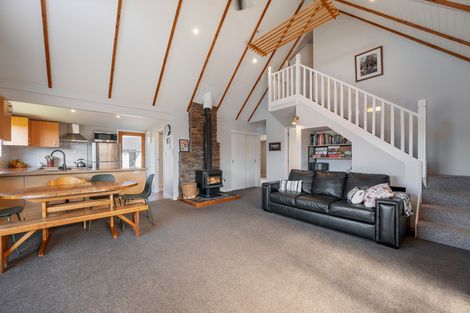 Photo of property in 7 Kamaka Crescent, Bridge Hill, Alexandra, 9320