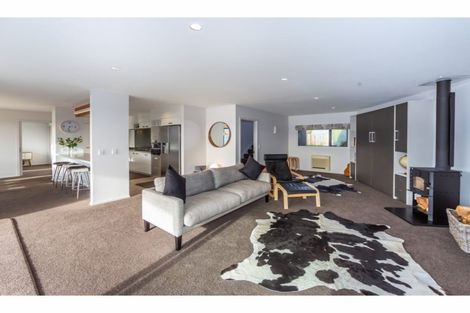 Photo of property in 8 Ngatea Road, Diamond Harbour, Lyttelton, 8971