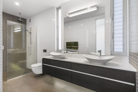 Photo of property in 53 Walter Street, Hauraki, Auckland, 0622