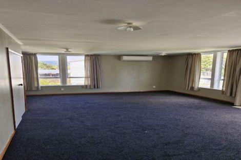 Photo of property in 19 Cook Street, Marfell, New Plymouth, 4310