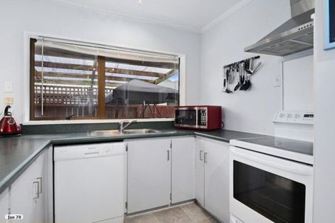 Photo of property in 9 California Drive, Totara Park, Upper Hutt, 5018