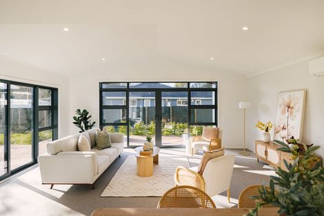 Photo of property in 31 Muhunoa Road East, Ohau, Levin, 5570