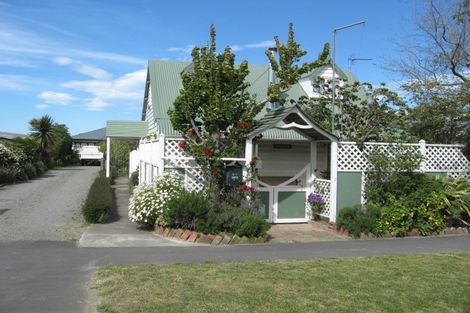 Photo of property in 69 Carters Road, Amberley, 7410