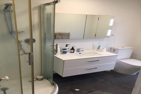 Photo of property in 1/23 College Road, Northcote, Auckland, 0627