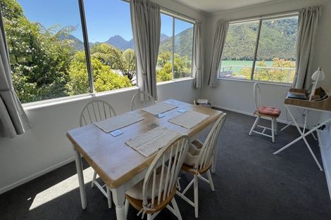 Photo of property in 685 Queen Charlotte Drive, Havelock, Picton, 7281