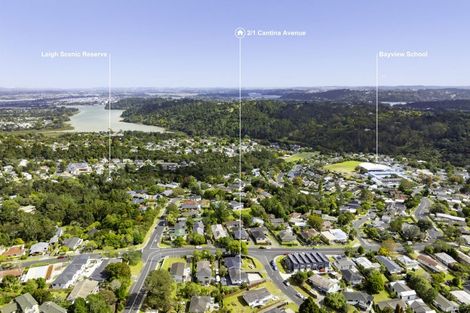 Photo of property in 2/1 Cantina Avenue, Bayview, Auckland, 0629