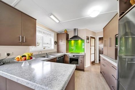 Photo of property in 52a Dixon Avenue, Hawera, 4610