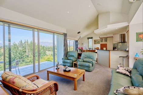 Photo of property in 37 Cotter Avenue, Arrowtown, 9302