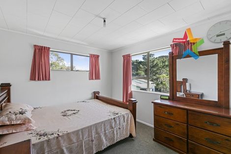 Photo of property in 39 Hazlewood Avenue, Karori, Wellington, 6012