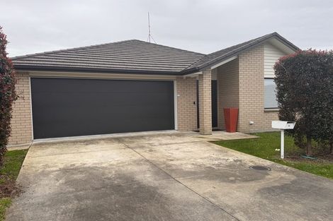 Photo of property in 12 Mangatiti Street, Papakura, 2110