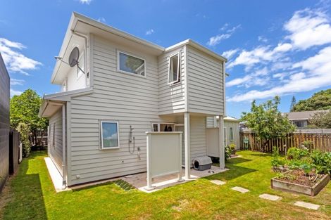 Photo of property in 107 Riverview Road, Whangamata, 3620