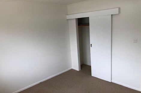 Photo of property in 12 Lipton Grove, Opaheke, Papakura, 2113