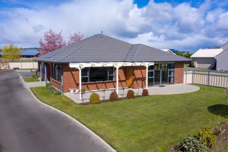 Photo of property in 7 Lawson Burrows Crescent, Te Anau, 9600