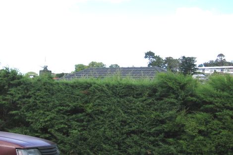 Photo of property in 18 Wyoming Avenue, Murrays Bay, Auckland, 0630